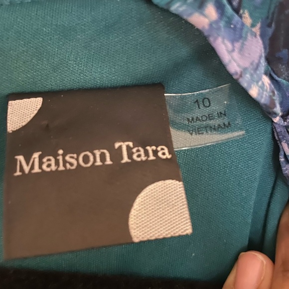 Madison Tara Elegant Blue and Green 3/4 sleeve modest Patterned Dress size 10 - Picture 7 of 12